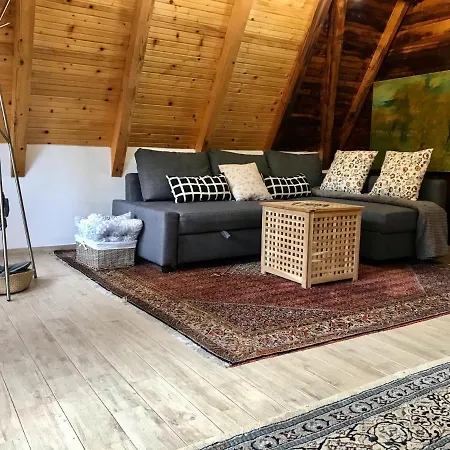 Mansion Tara Sljivovica (Zlatibor)